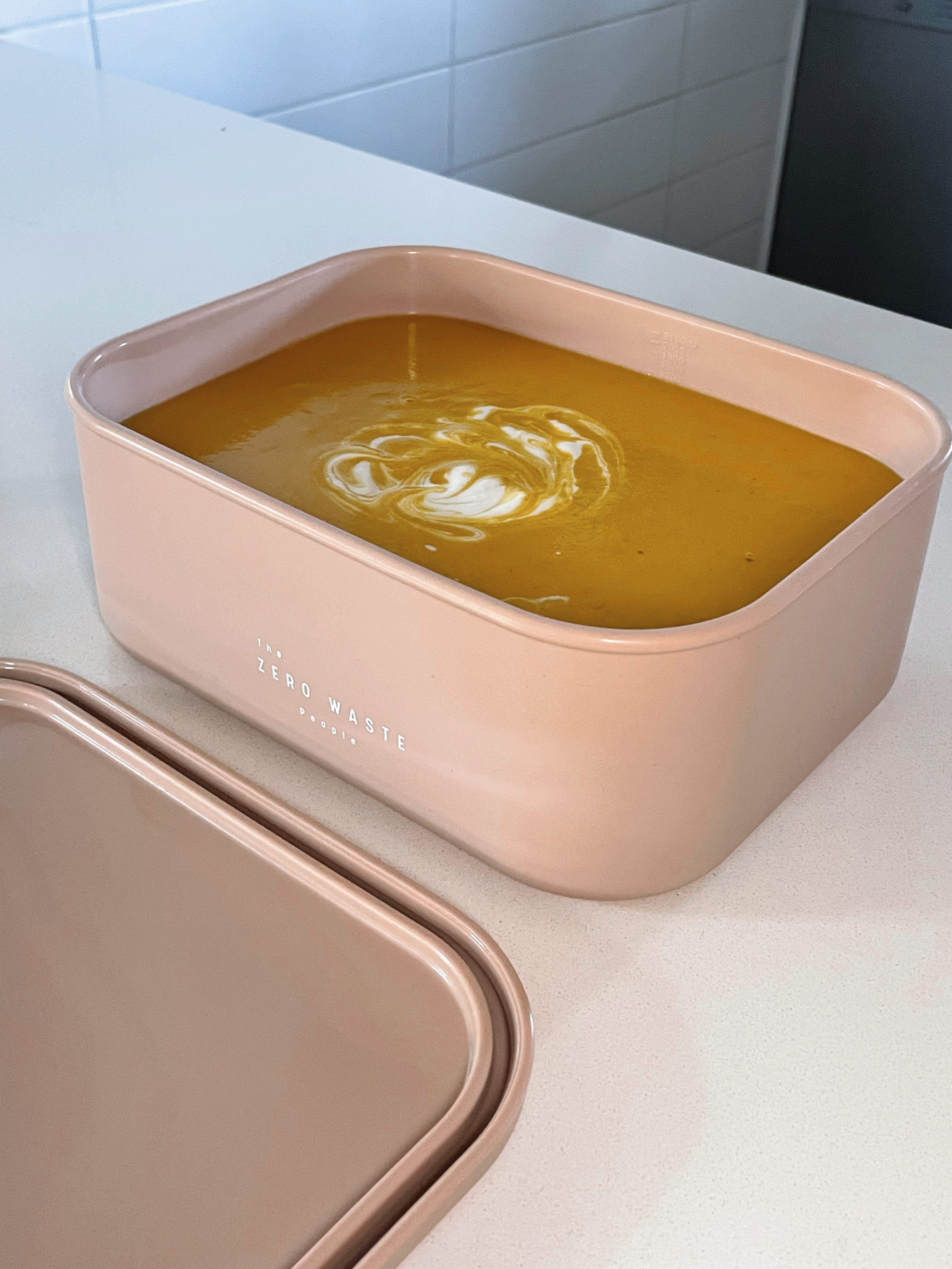 Nude XL Rectangle Silicone Container