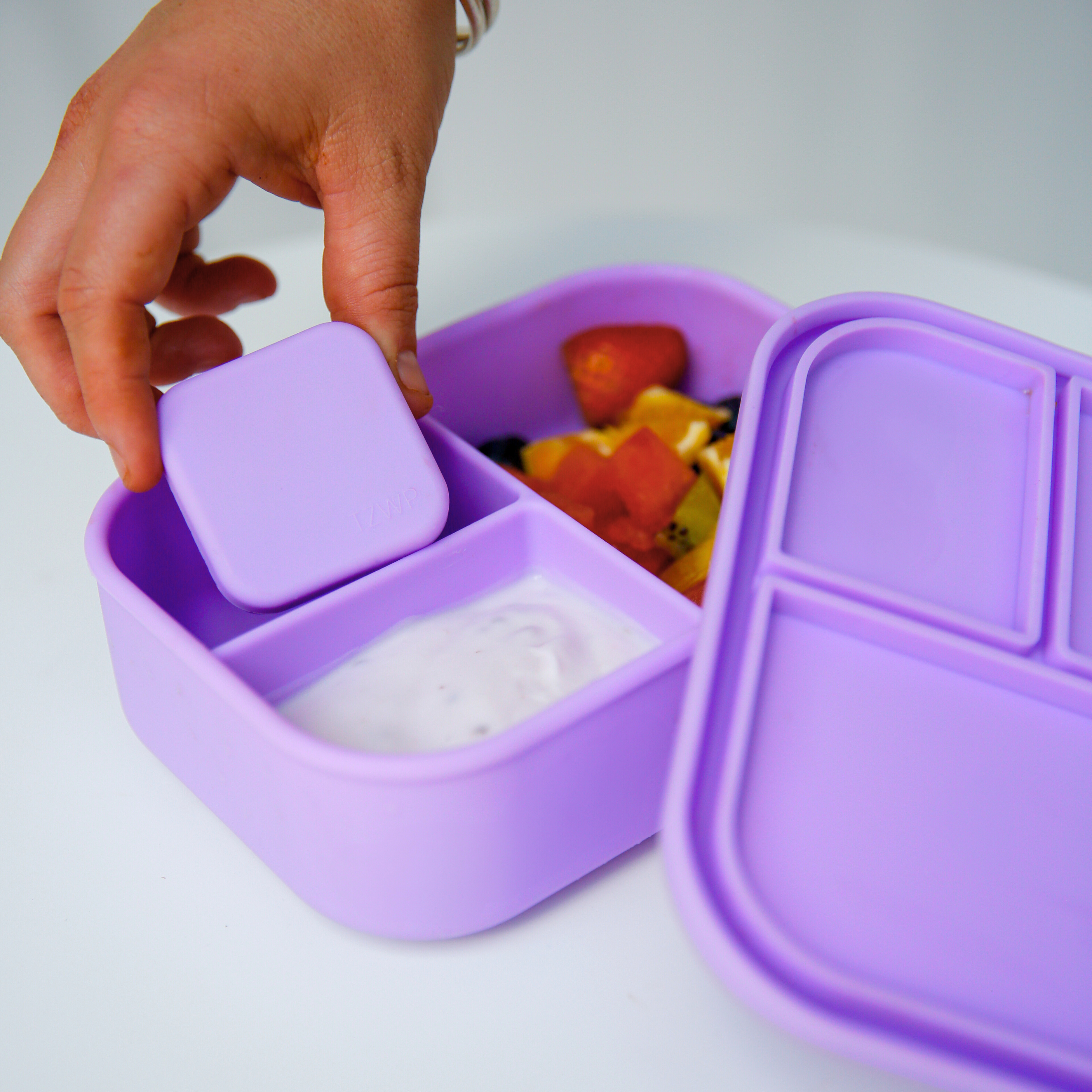 Lilac Sauce Pots